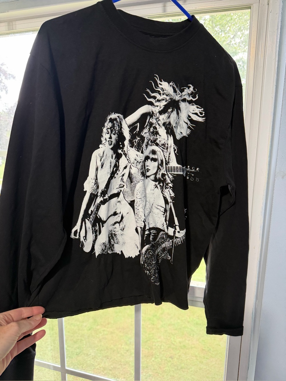 Taylor Swift Graphic Long-Sleeve Shirt